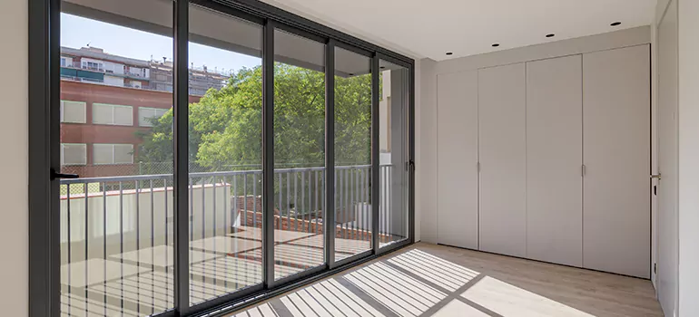 Aluminum Glazed Window Installation in Tamarac, FL