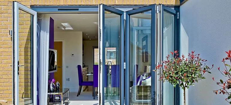 Bifold Door Repairs Near Me in Tamarac, FL