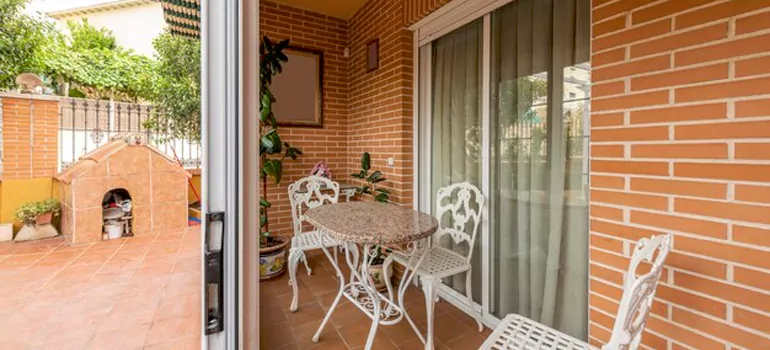 Adding Porch Enclosures To Your Home in Tamarac, FL