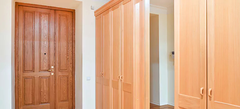 Glass Closet Door Repair in Tamarac, FL