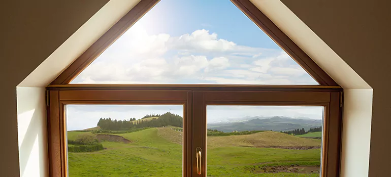 Trapezoid Window Maintenance in Tamarac, FL